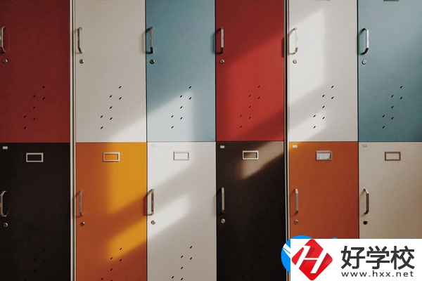 株洲最好的職業(yè)學(xué)校是哪個？宿舍怎么樣？