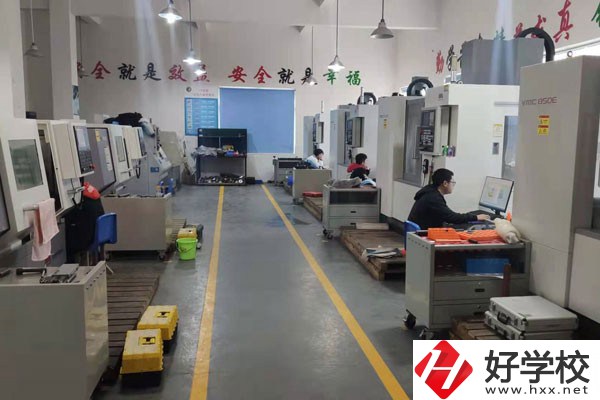 永州市工商職業(yè)中等專業(yè)學(xué)校地址在哪，有哪些熱門專業(yè)？