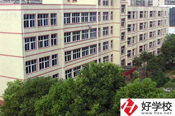 初中畢業(yè)讀中專，郴州工業(yè)交通學(xué)校好不好？